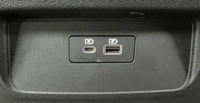 Used 2024 Nissan Frontier SV w/ Technology Package image 49