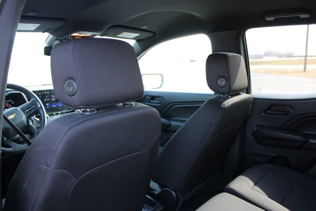 Used 2024 Chevrolet Colorado W/T image 24