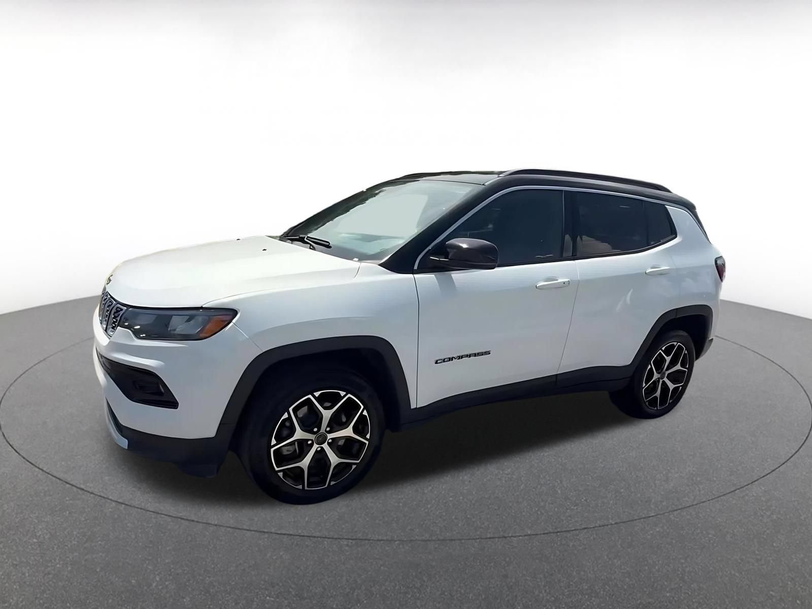 Used 2025 Jeep Compass Limited AWD/4WD image 8