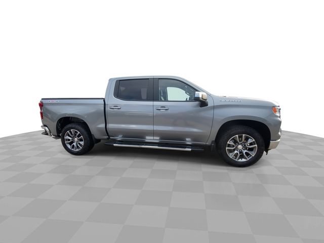 Used 2026 Chevrolet Silverado 1500 LT AWD/4WD image 3