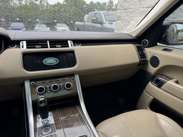 Used 2016 Land Rover Range Rover Sport HSE AWD/4WD image 32