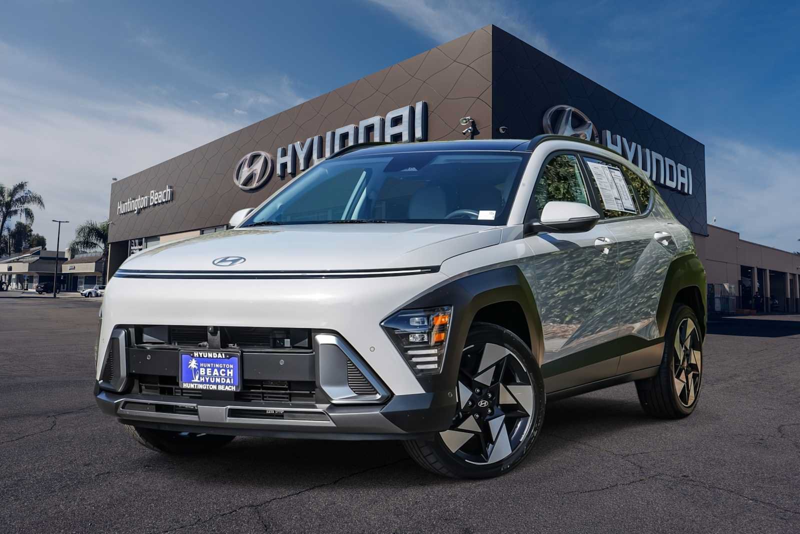Used 2024 Hyundai Kona Limited AWD/4WD image 1