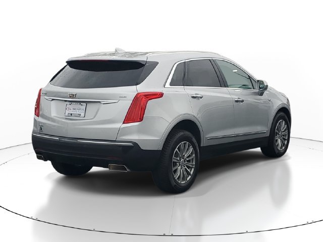 Used 2018 Cadillac XT5 Luxury w/ Driver Awareness Package AWD/4WD image 4