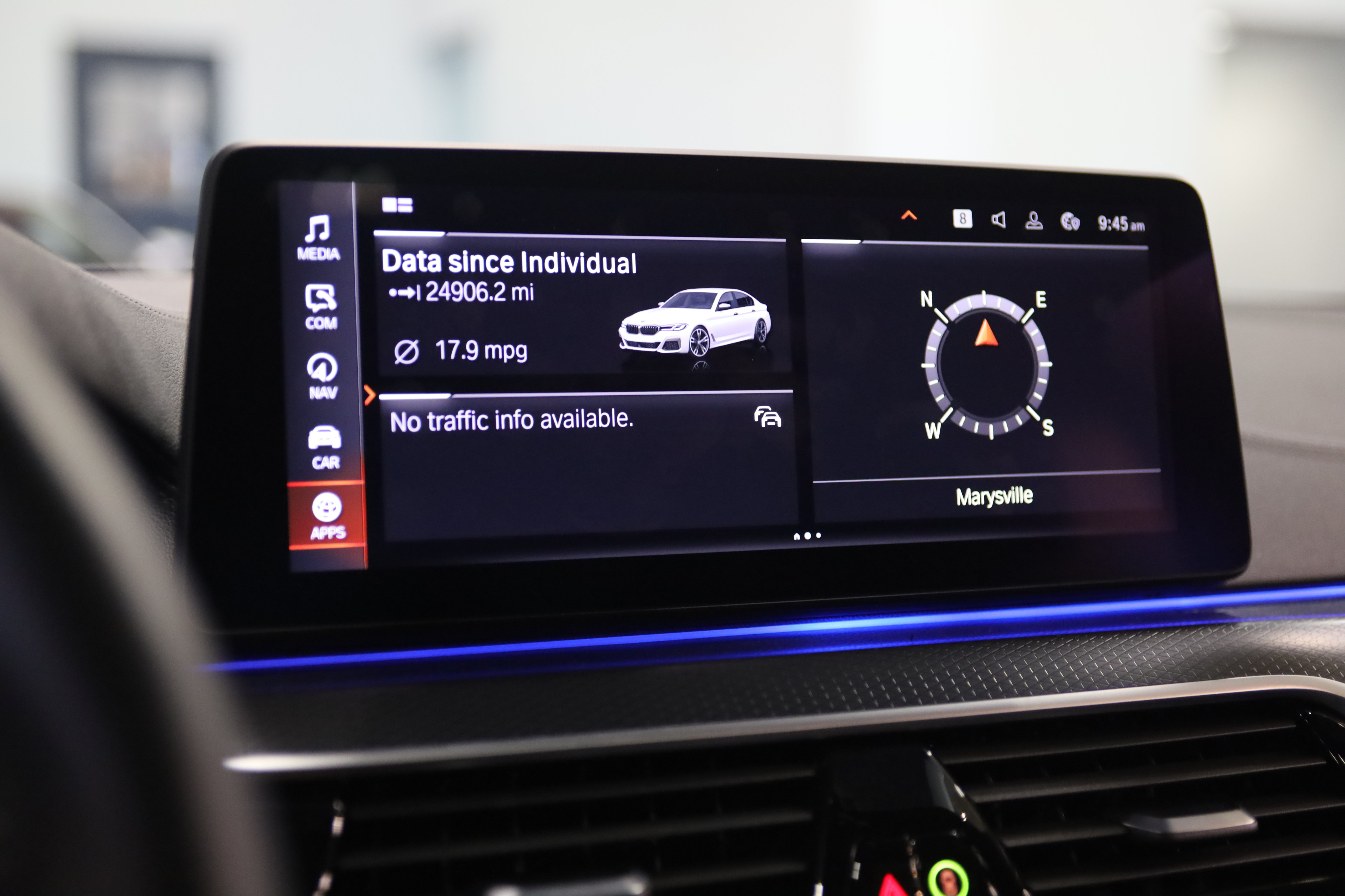 Used 2022 BMW M550i xDrive w/ Premium Package AWD/4WD image 28
