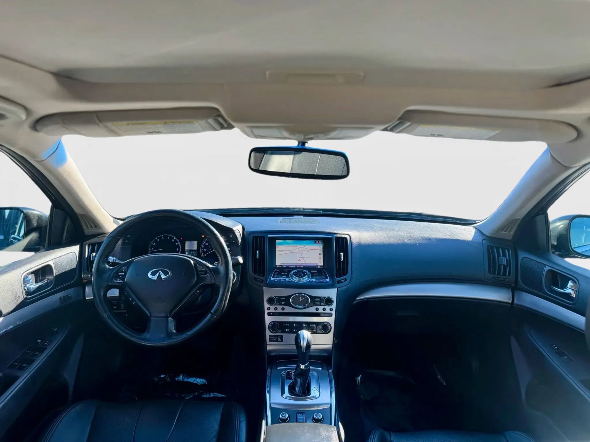 Used 2011 INFINITI G37 x Sedan w/ Premium Pkg image 13