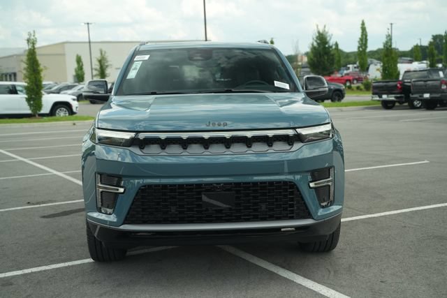 New 2026 Jeep Grand Wagoneer L Summit AWD/4WD image 2