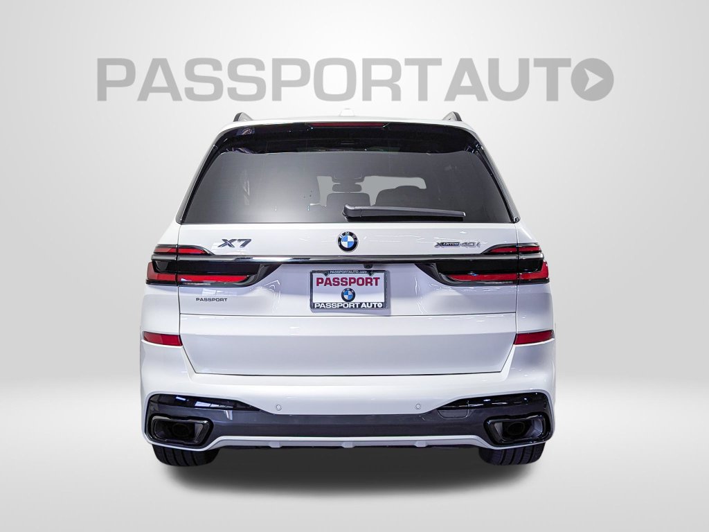 Used 2026 BMW X7 xDrive40i AWD/4WD image 6