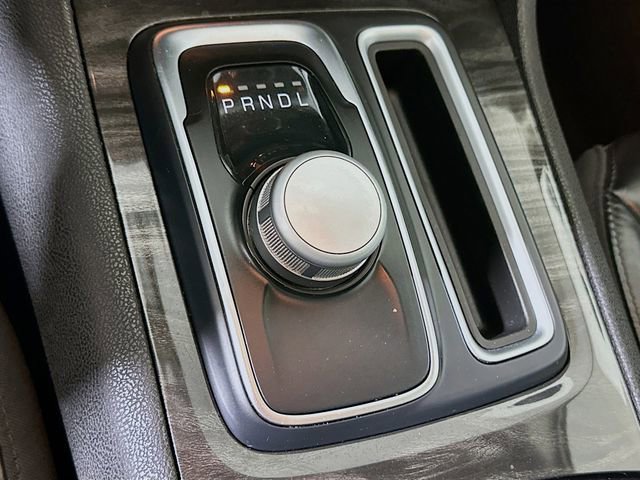 Used 2022 Chrysler 300 Touring L w/ Popular Equipment Group image 18