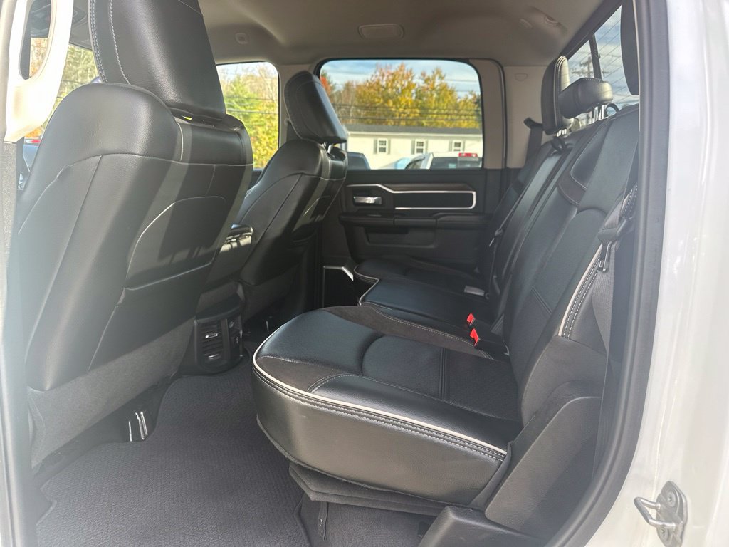 Used 2024 RAM 2500 Laramie w/ Safety Group AWD/4WD image 35