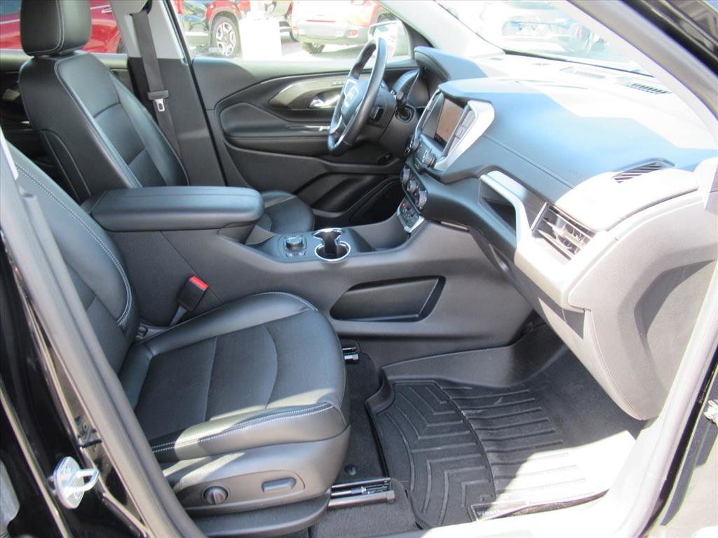 Used 2022 GMC Terrain SLT w/ Infotainment Package II image 10