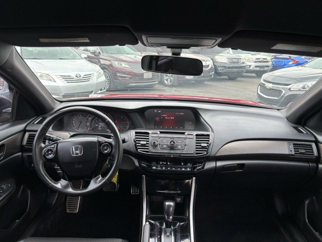 Used 2017 Honda Accord Sport image 20