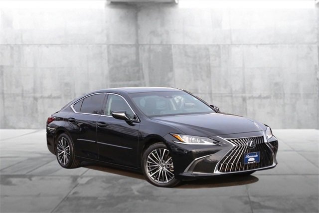 Used 2023 Lexus ES 350 w/ Premium Package image 2