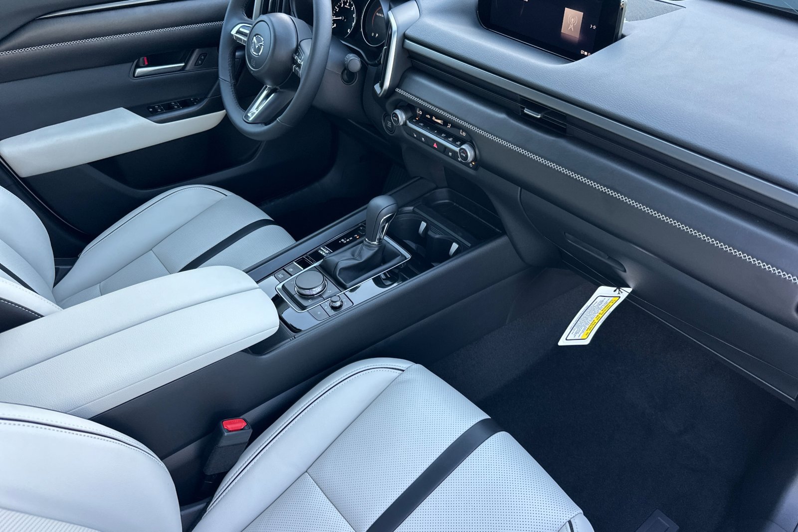 New 2026 MAZDA CX-50 AWD 2.5 S w/ Cargo Package image 17