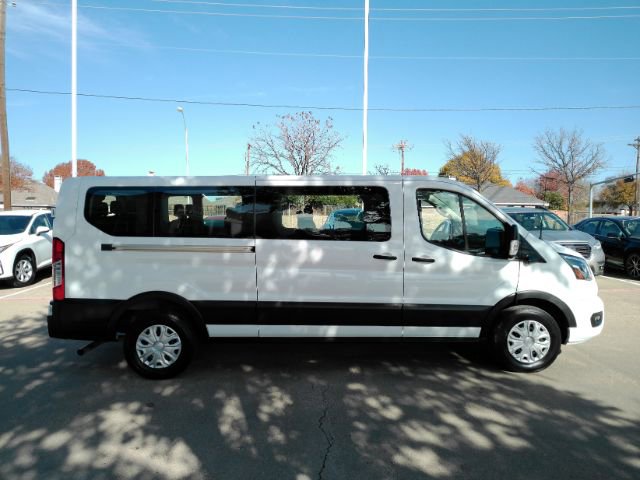 Used 2023 Ford Transit 350 XLT image 5