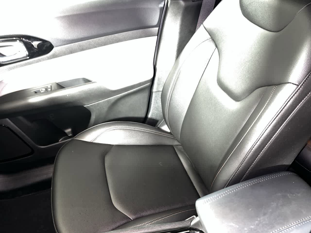 Used 2024 Jeep Compass Limited AWD/4WD image 25