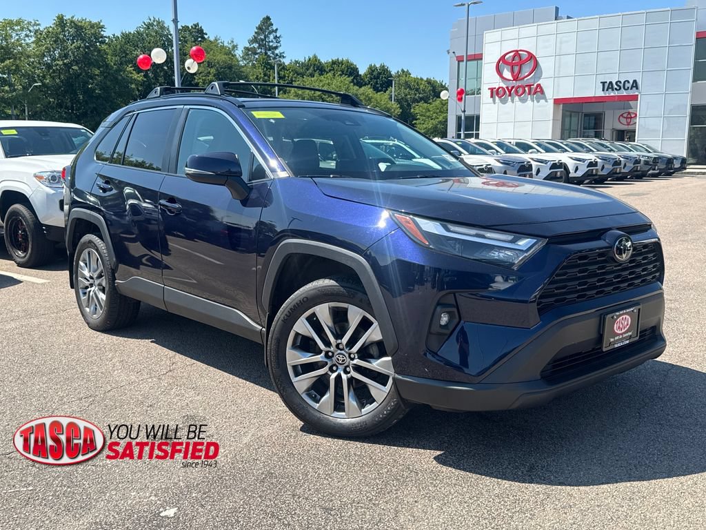 Used 2023 Toyota RAV4 XLE Premium AWD/4WD image 1