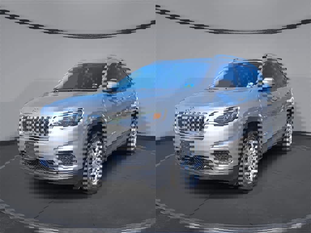 Used 2020 Jeep Cherokee Latitude image 1