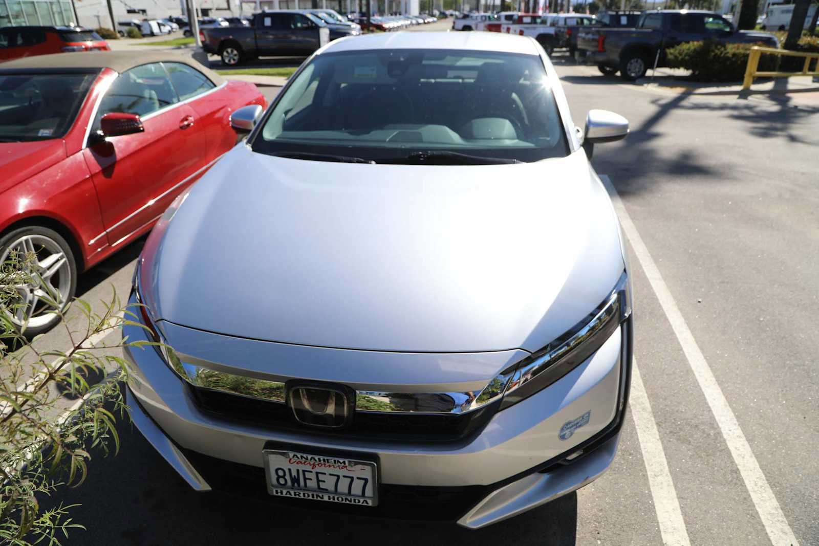 Used 2021 Honda Clarity Touring image 3