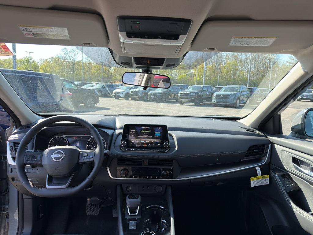 New 2026 Nissan Rogue SV AWD/4WD image 28