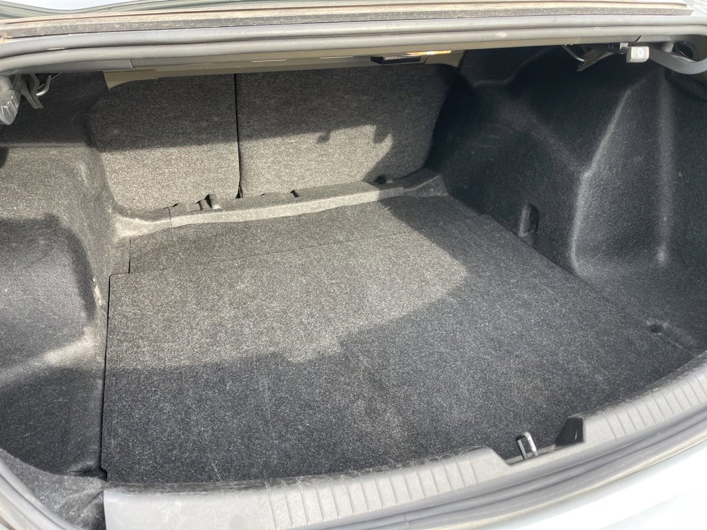 Used 2023 Chevrolet Malibu LT image 14