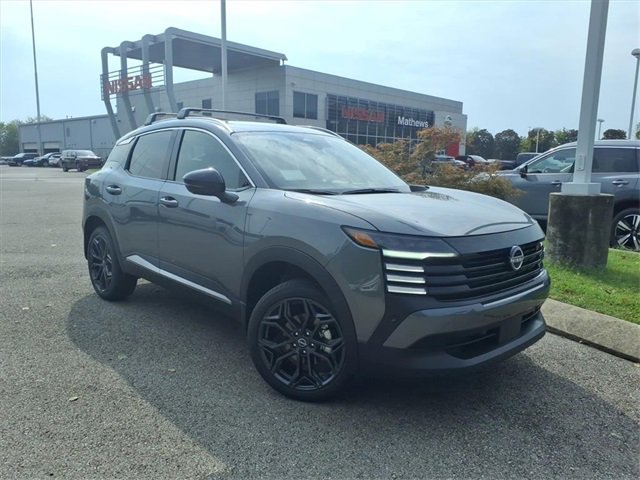 New 2026 Nissan Kicks SR