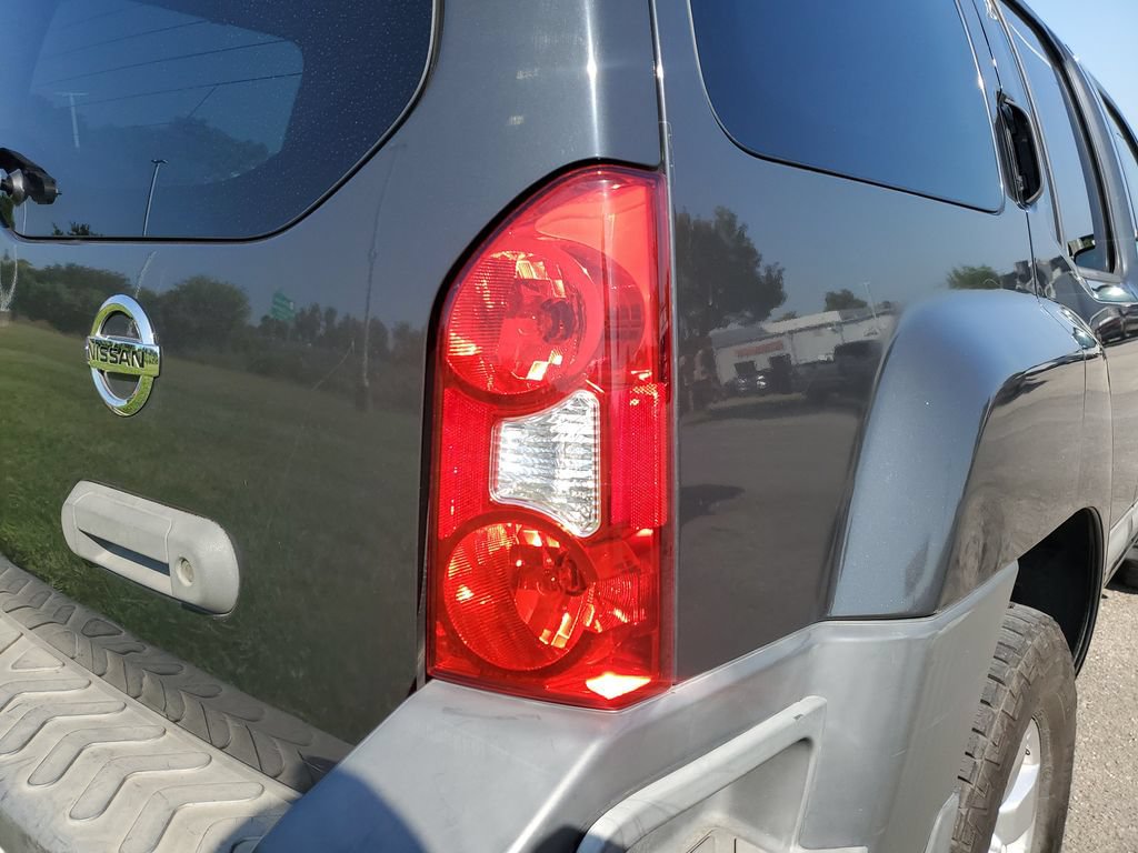 Used 2015 Nissan Xterra X RWD image 15
