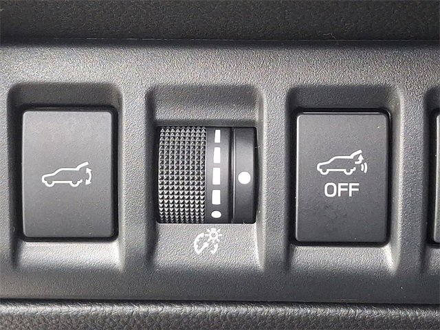 Used 2021 Subaru Outback Premium image 25