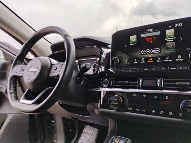 Used 2022 Nissan Pathfinder SL image 18