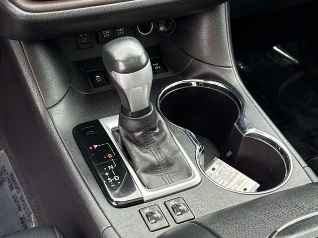 Used 2017 Toyota Highlander XLE image 23