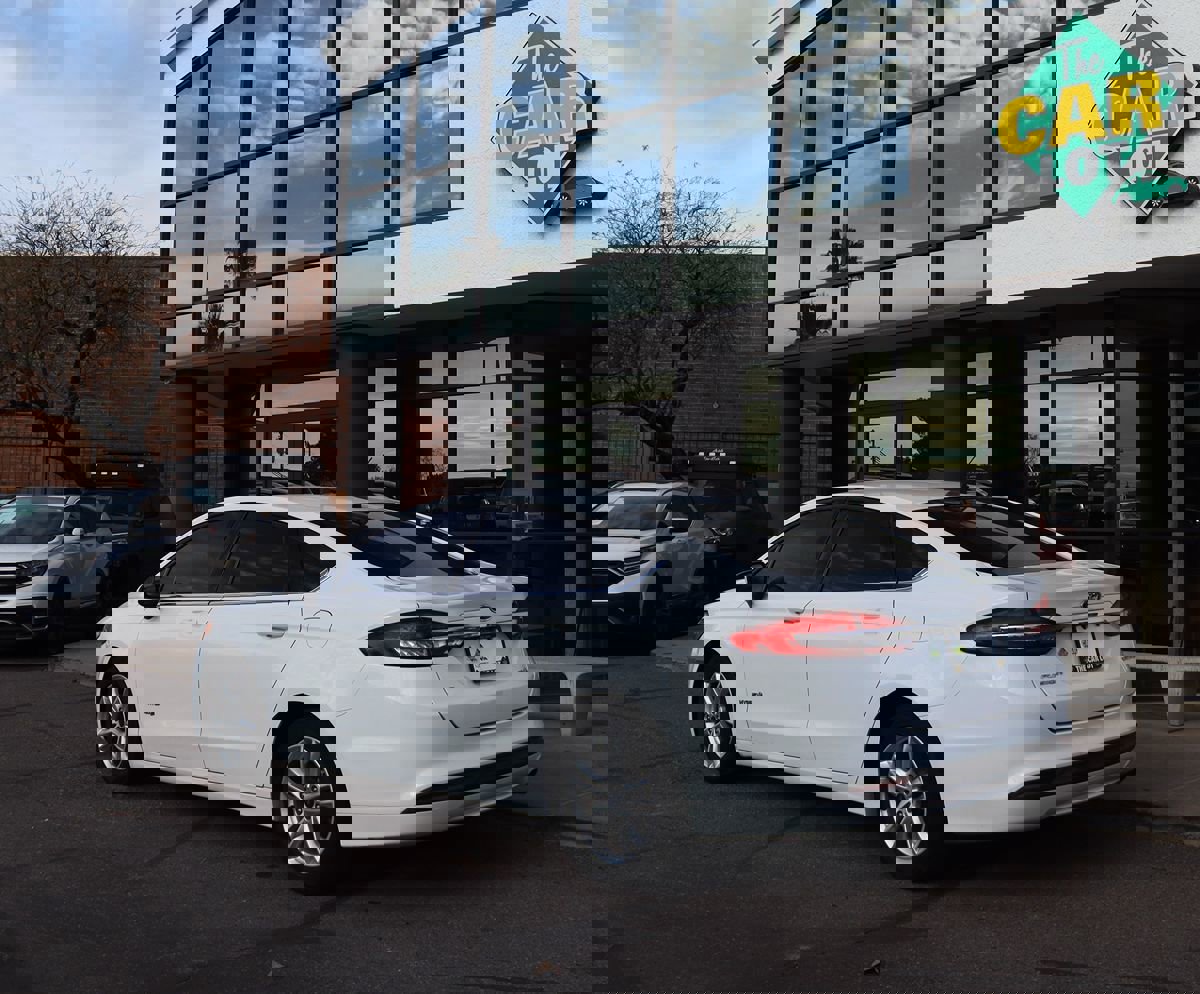 Used 2018 Ford Fusion S image 10