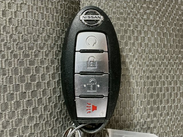 Used 2018 Nissan Rogue Sport SV w/ SV Technology Package AWD/4WD image 16