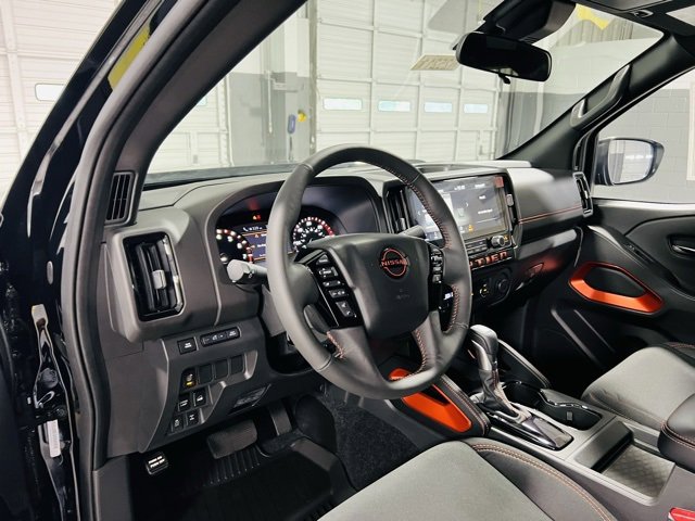 New 2025 Nissan Frontier PRO-4X w/ Interior Protection Package image 18