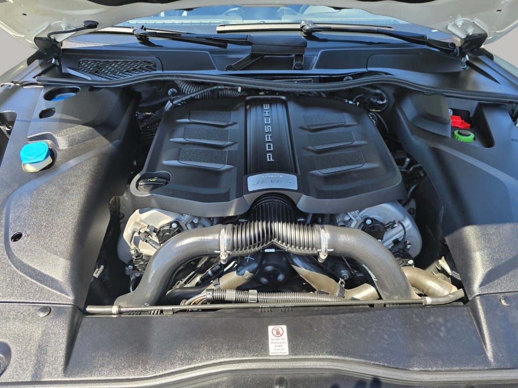 Used 2018 Porsche Cayenne S AWD/4WD image 23