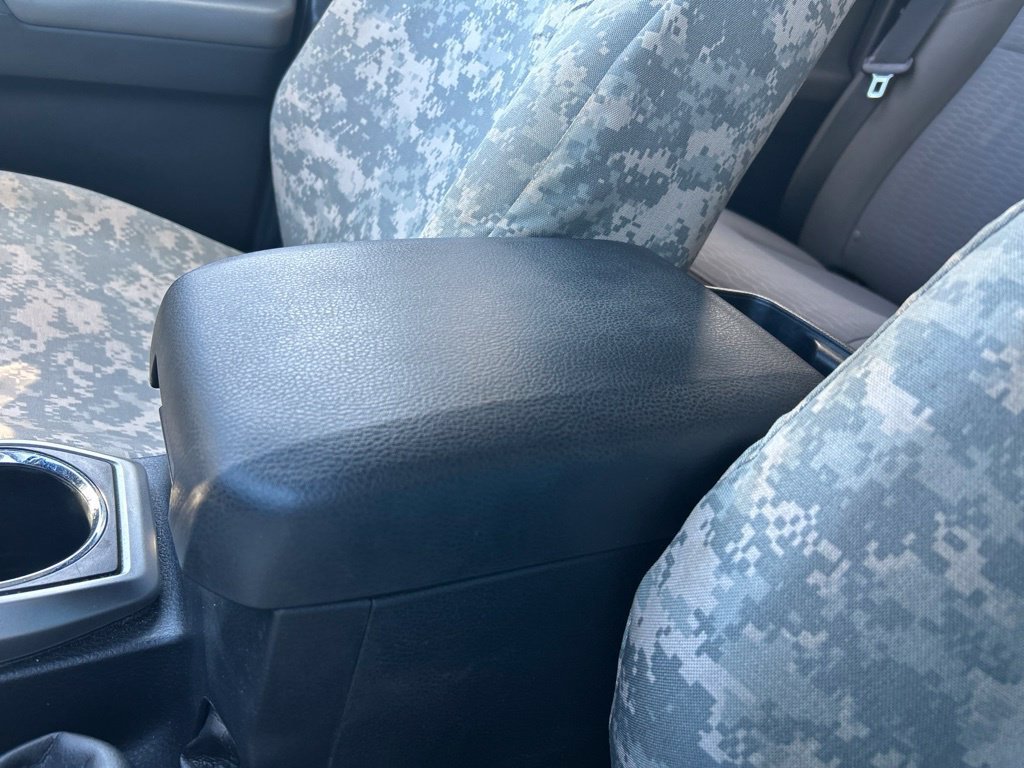 Used 2019 Toyota Tacoma SR5 AWD/4WD image 35