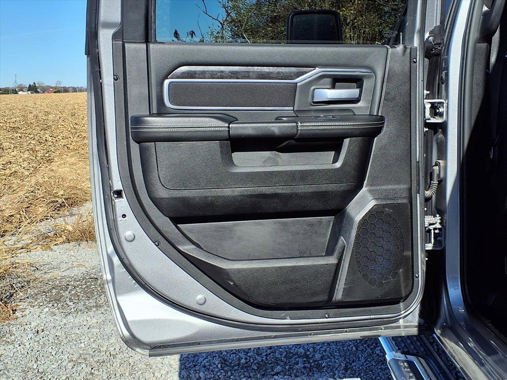 Used 2024 RAM 2500 Big Horn w/ Bed Utility Group image 28