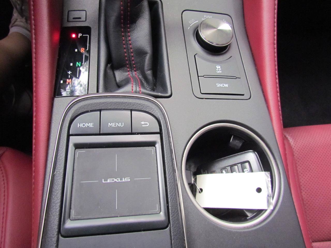 Used 2016 Lexus RC 200t RWD image 39