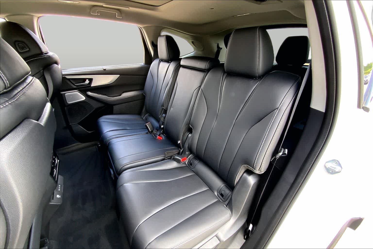 Used 2026 Acura MDX w/ Technology Package FWD image 19
