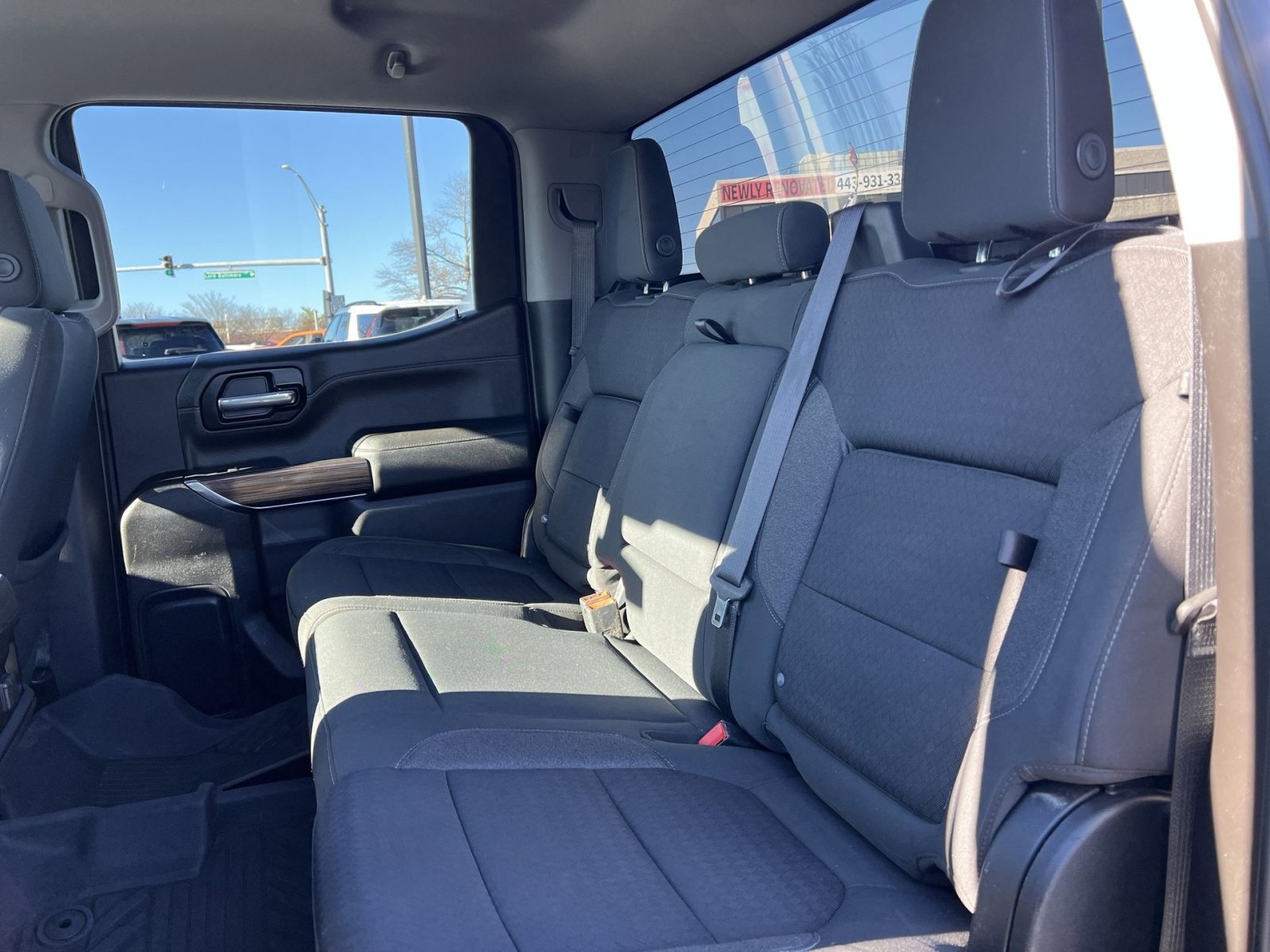 Used 2021 Chevrolet Silverado 1500 LT Trail Boss image 23