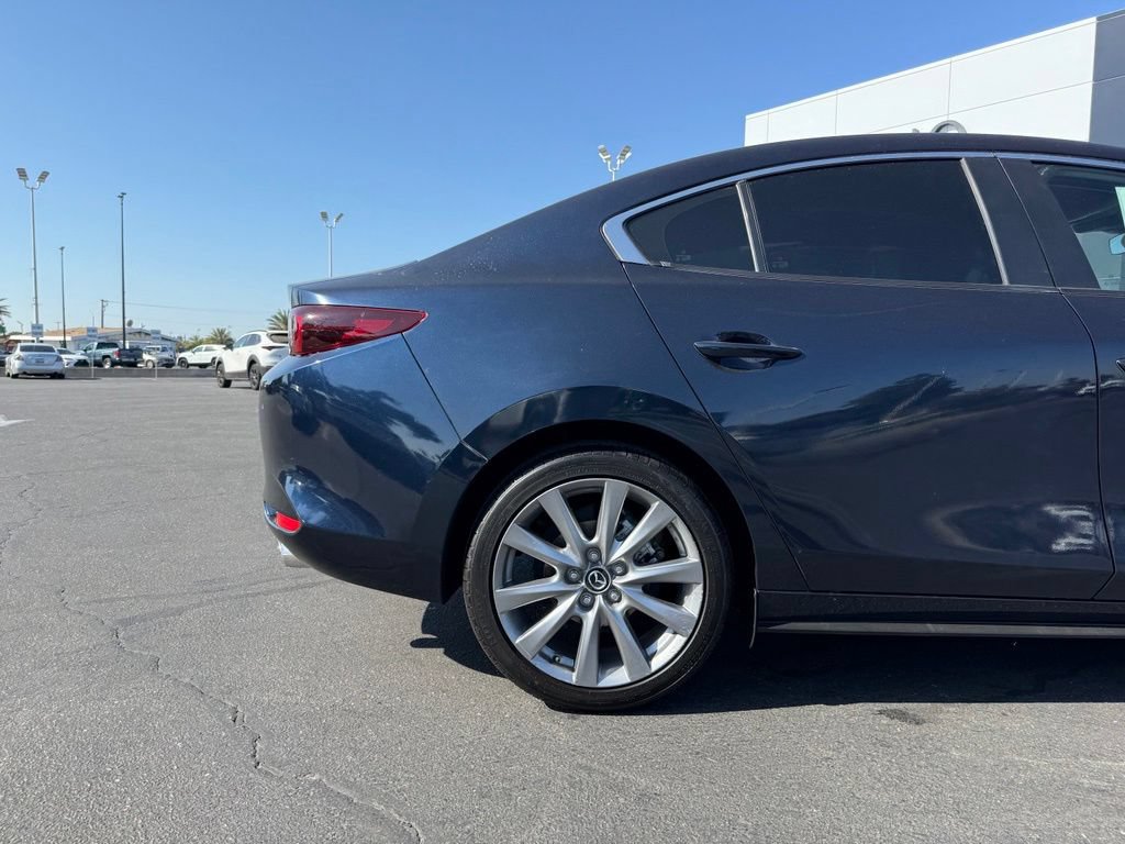 Used 2023 MAZDA MAZDA3 s FWD image 12