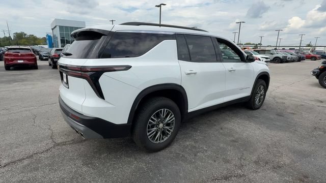Used 2025 Chevrolet Traverse LT AWD/4WD image 8