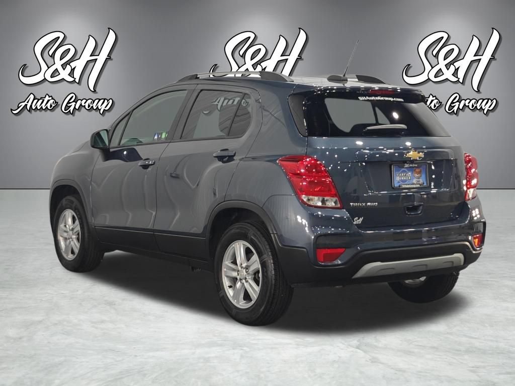 Used 2022 Chevrolet Trax LT w/ Driver Confidence Package AWD/4WD image 15