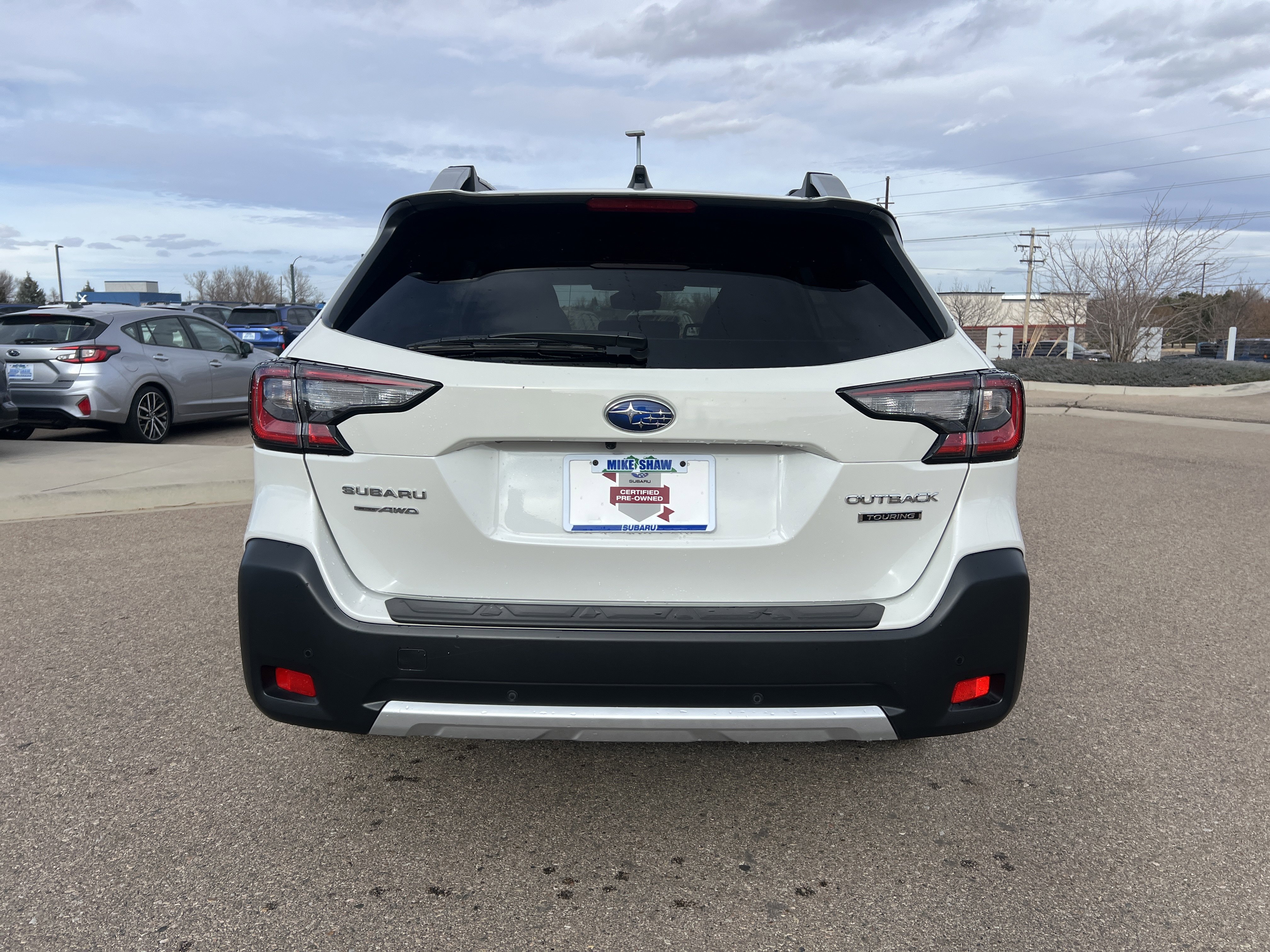 Used 2025 Subaru Outback Touring w/ Popular Package #2 image 11