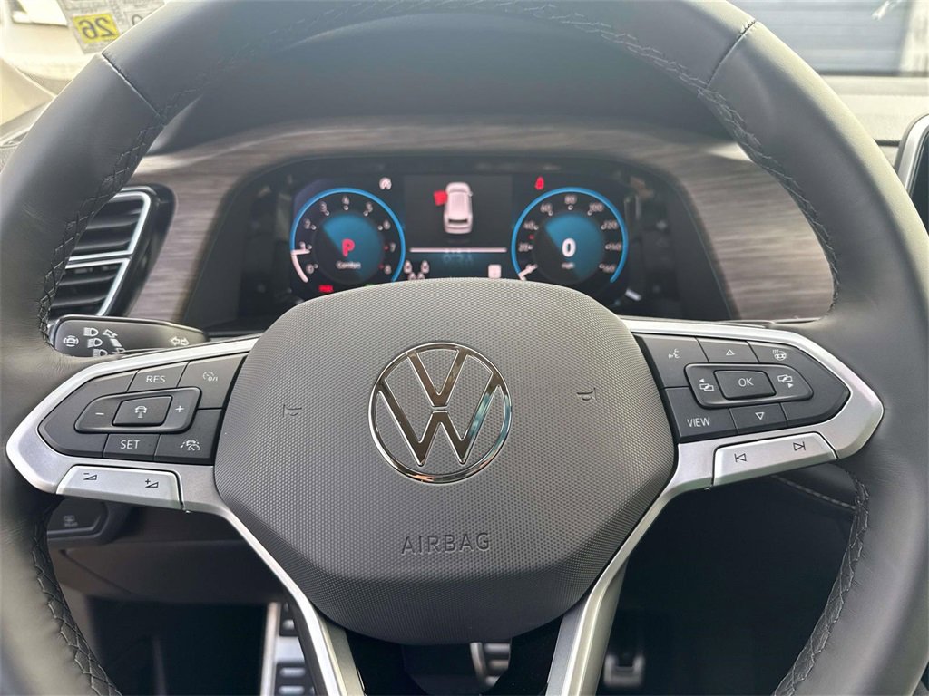 New 2026 Volkswagen Atlas SEL Premium R-Line image 17