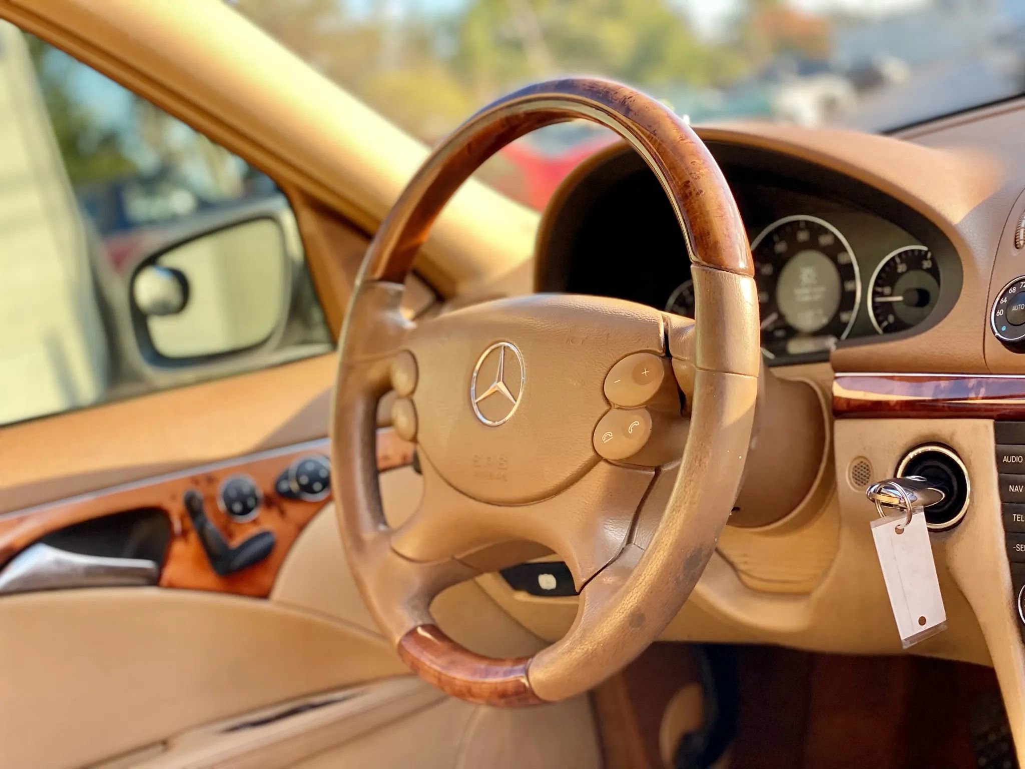 Used 2008 Mercedes-Benz E 320 BlueTEC Sedan image 12