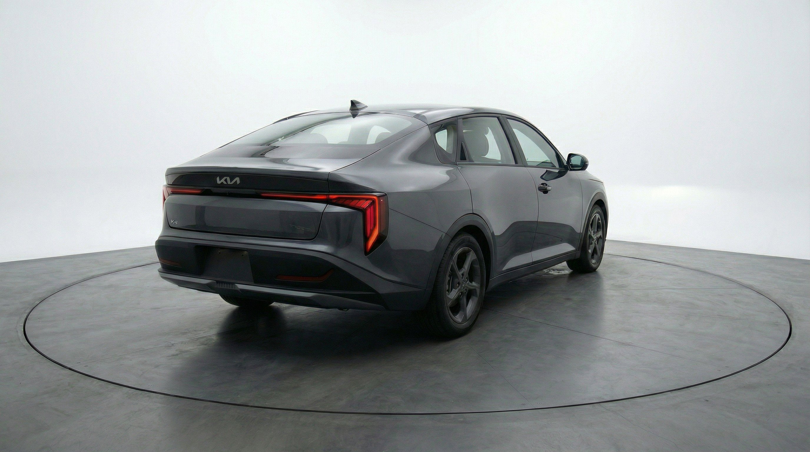 Used 2025 Kia K4 FWD image 9