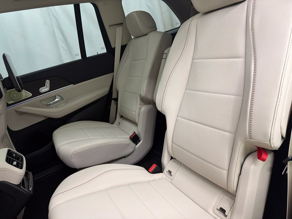New 2027 Mercedes-Benz GLS 450 4MATIC image 23