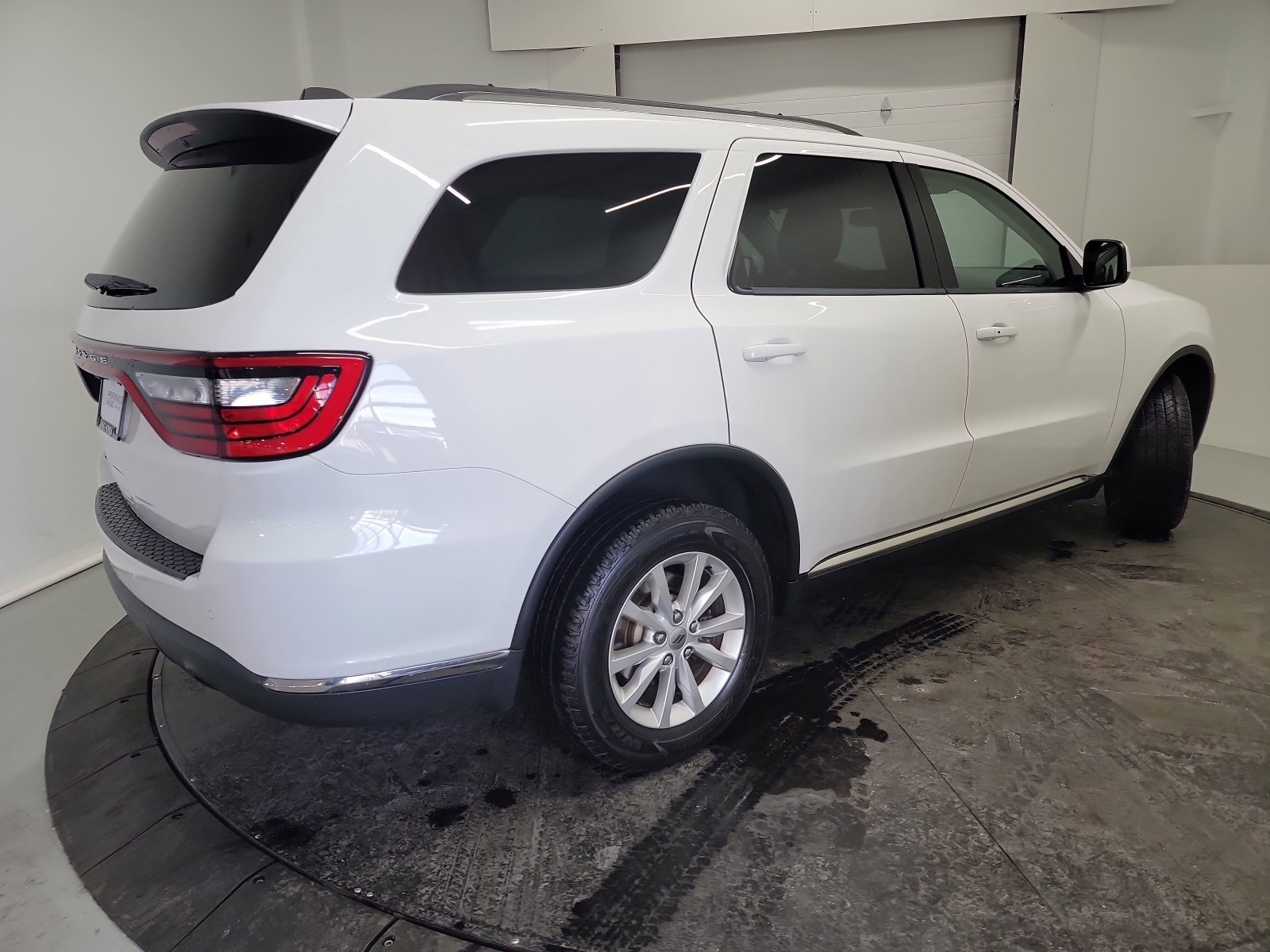 Used 2021 Dodge Durango SXT image 9