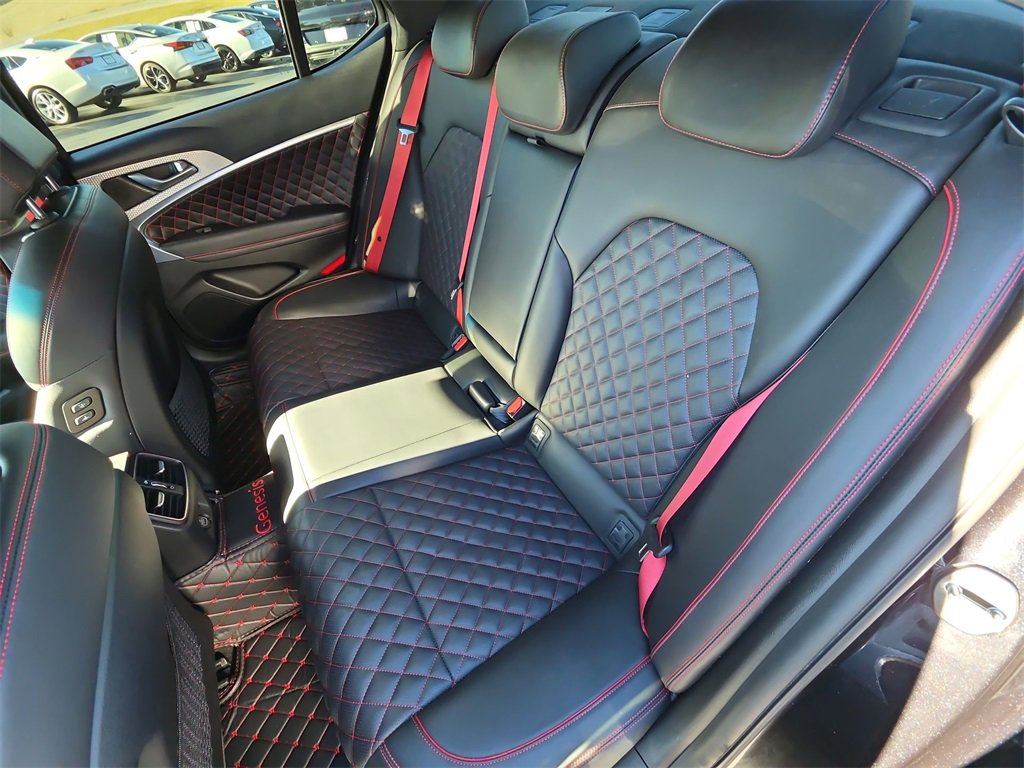 Used 2023 Genesis G70 3.3T w/ Sport Prestige Package image 23