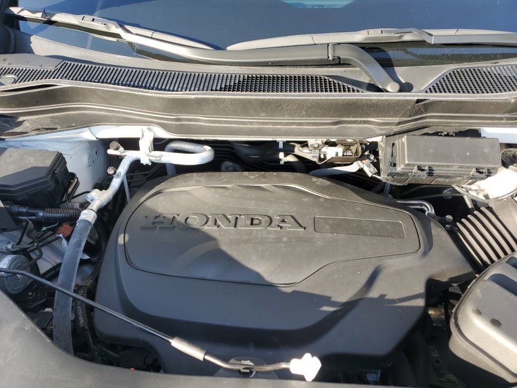 Certified 2024 Honda Passport Black Edition image 11