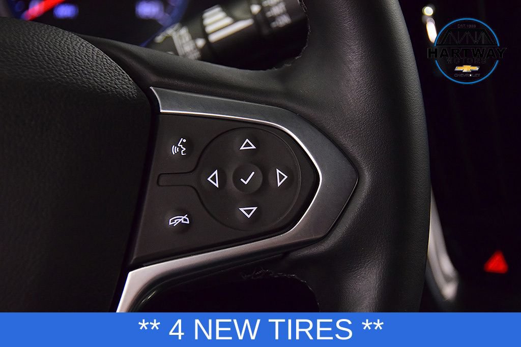Used 2023 Chevrolet Traverse LT AWD/4WD image 20